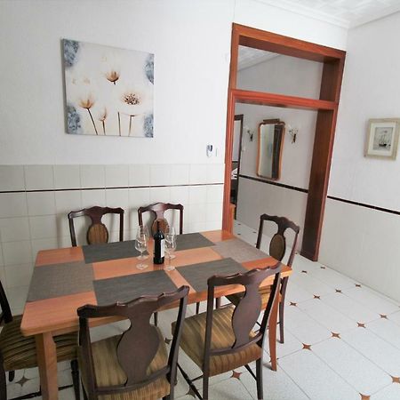 Big Apartment With Unique Patio Near Santa Barbara Castle Alicante Eksteriør billede