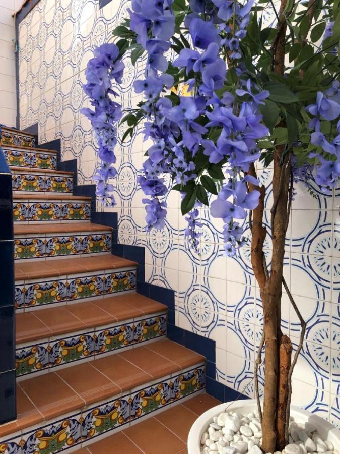 Big Apartment With Unique Patio Near Santa Barbara Castle Alicante Eksteriør billede